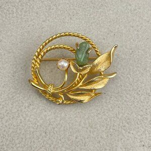 Vintage Circle Floral Brooch 70s Sarah Coventry Gold Tone Green Stone Faux Pearl